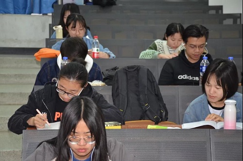 一飞冲天300倍游戏(中国游)·官方网站