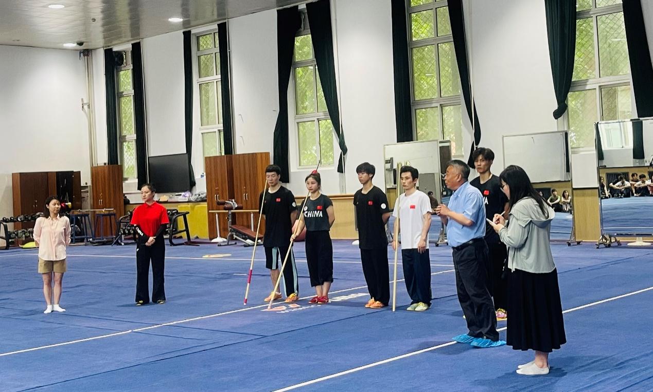 567a40cdef6f4ca9a24f3734577136ca